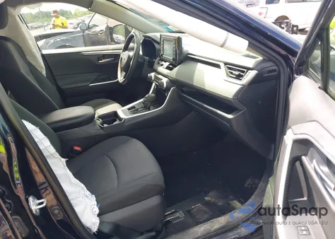 2021 Toyota Rav4 Xle from USA, damaged, VIN JTMP1RFV7MD069110